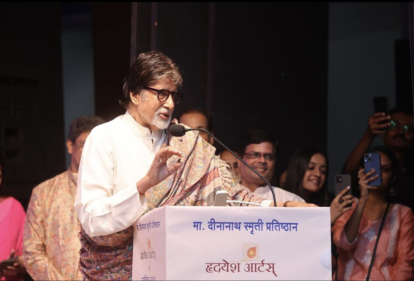 A Tale of a Maestro and a Megastar: Amitabh Bachchan Remembers Lata Mangeshkar's Profound Influence